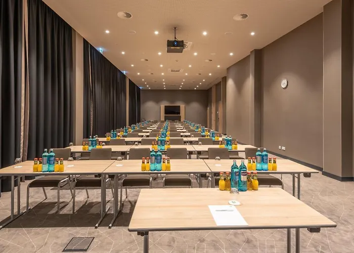 Holiday Inn Frankfurt Airport By IhgAlbergo